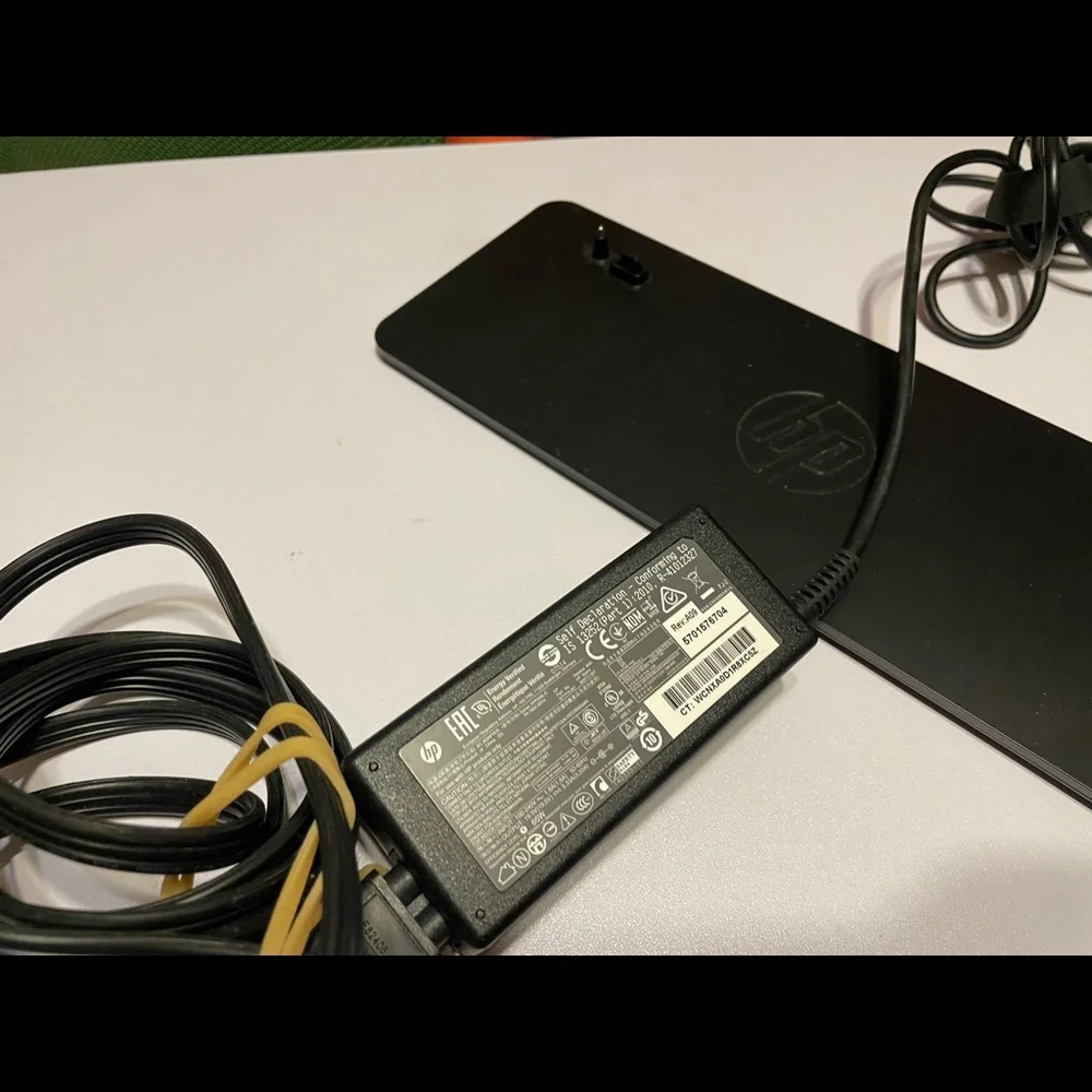 HP UltraSlim Black Docking Station for Laptops
